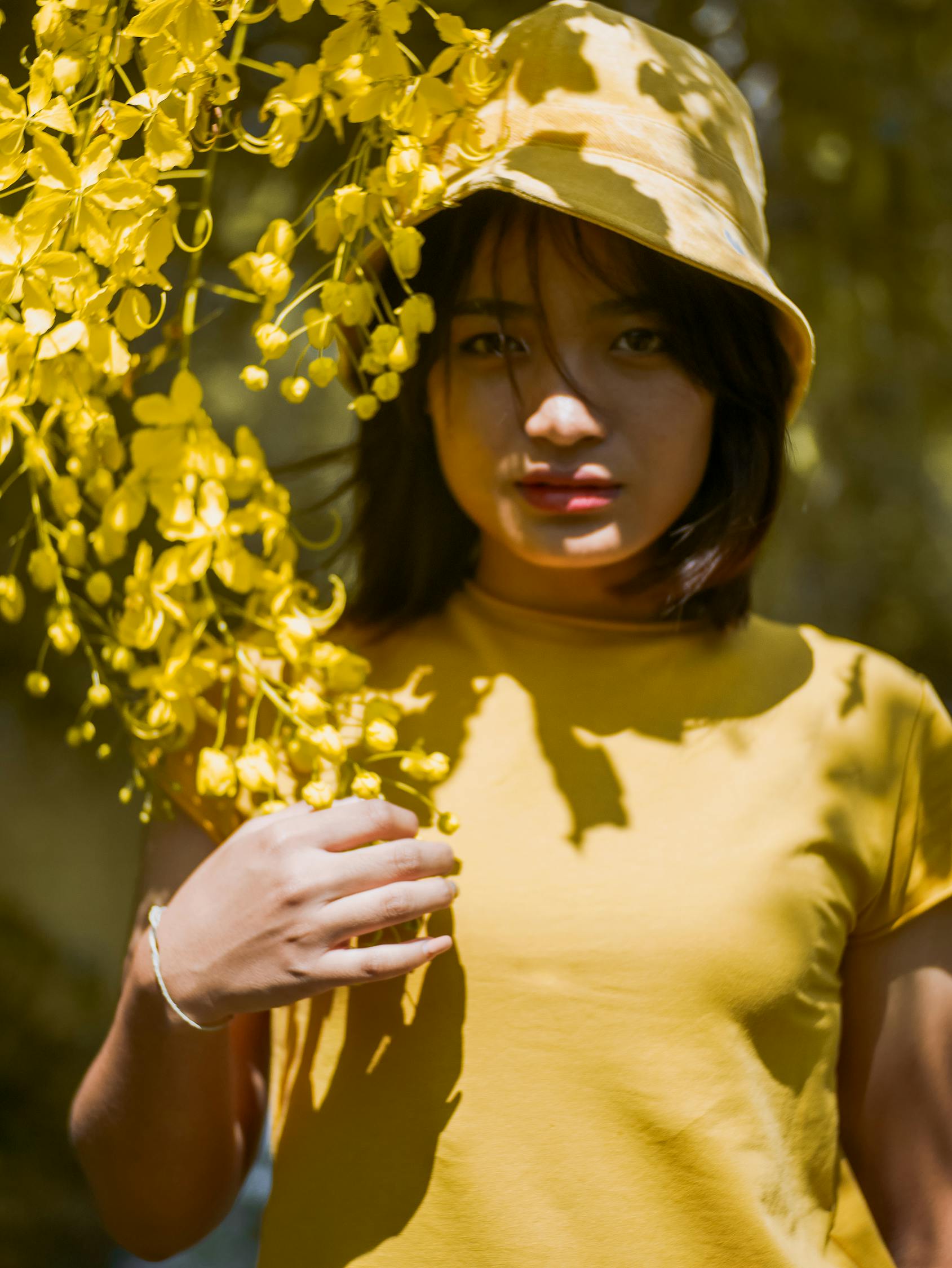 美女女明星，光环背后的故事与真实人生