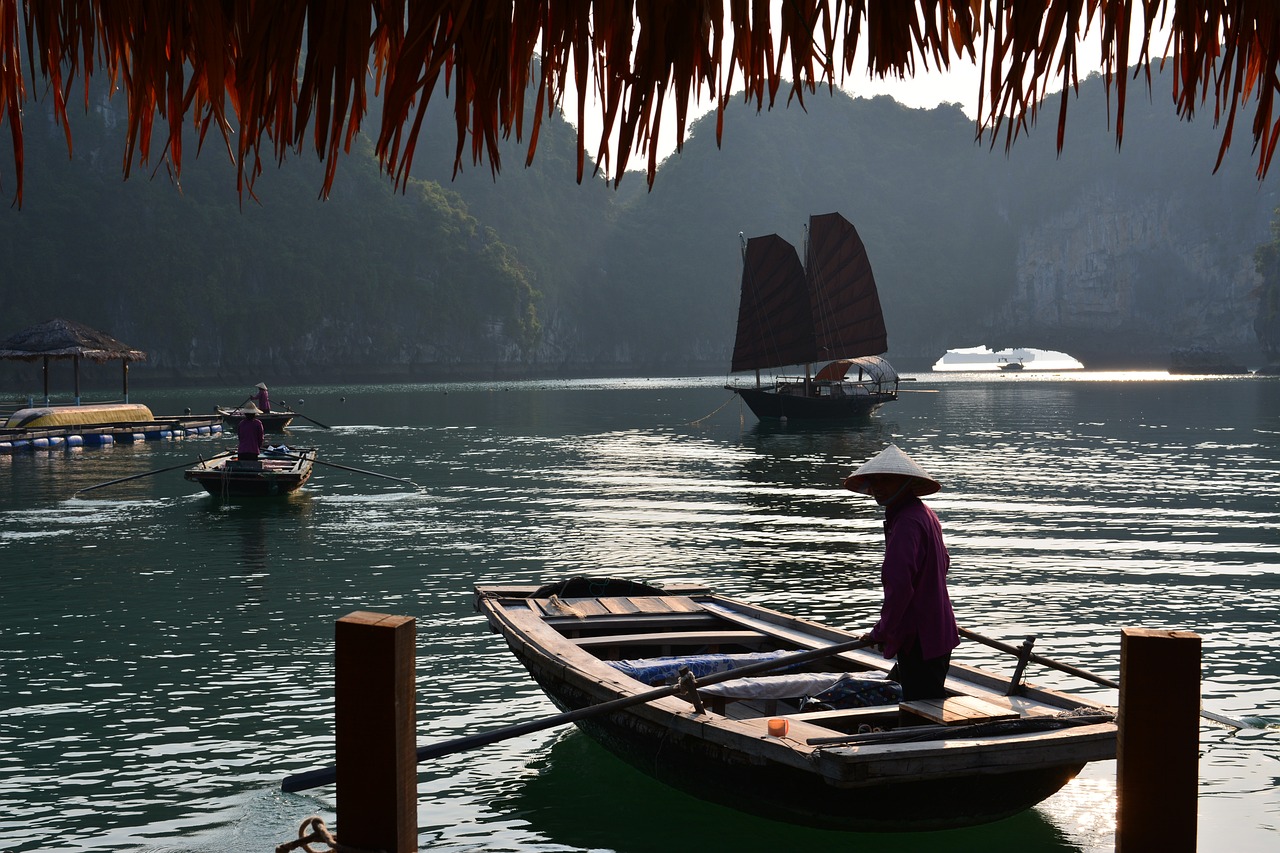 越南下龙湾旅游价格全览，最新旅游费用概览