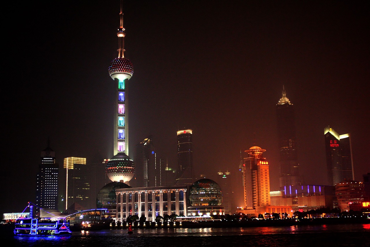 上海视觉艺术学院明星，璀璨艺术星空之旅